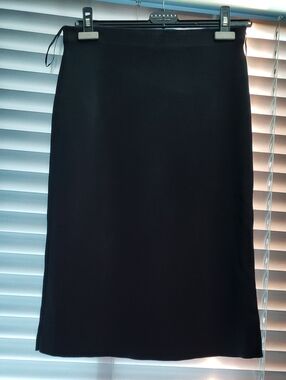Lord & Taylor 424 Fifth Black Spandex Skirt II